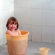Bucket bathing beauty!